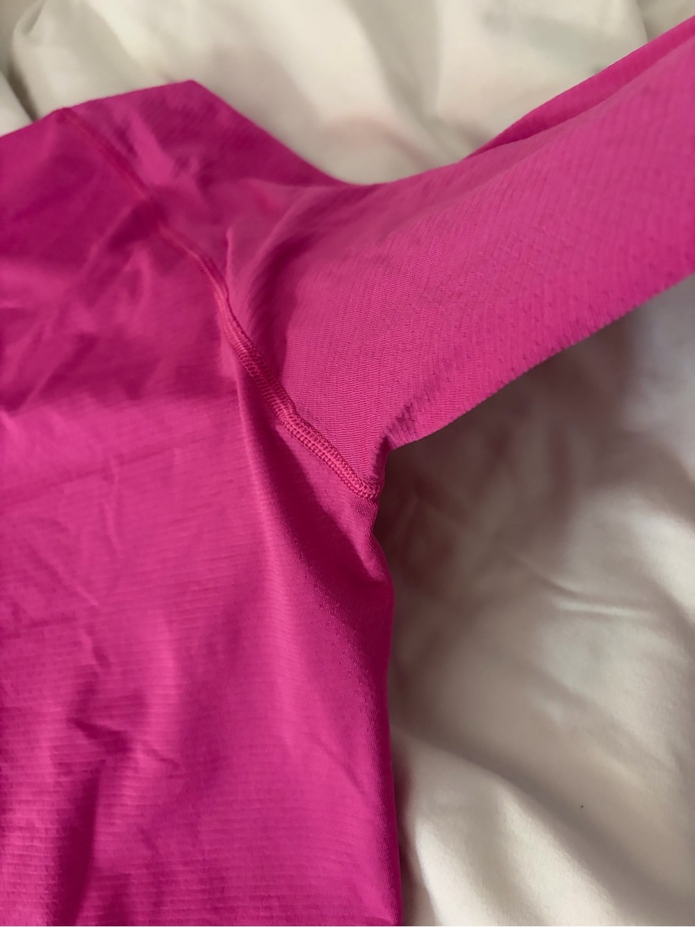 lululemon athletica Women's Long Sleeve Crew Top - Bright Fuchsia - Picture 4 of 4